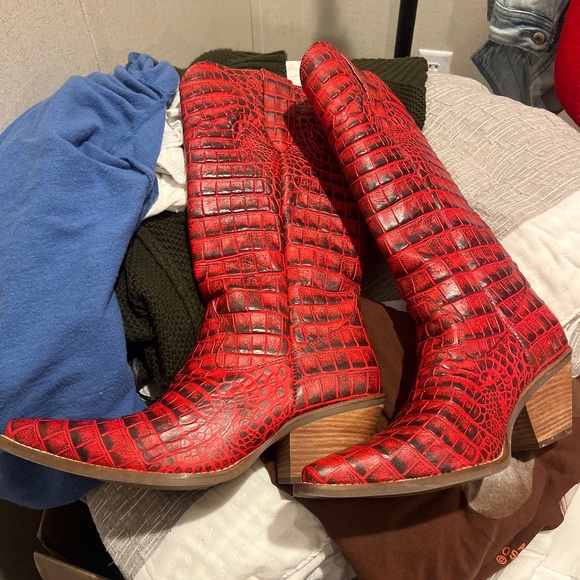 Boots - Picture 1 of 1